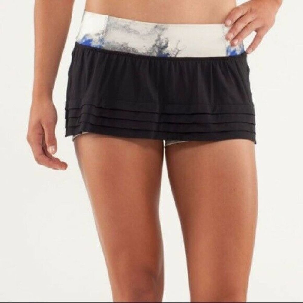 Lululemon Womens Skort Skirt Shorts Breath Of‎ Fire Skirt Milky Way Size 2 New